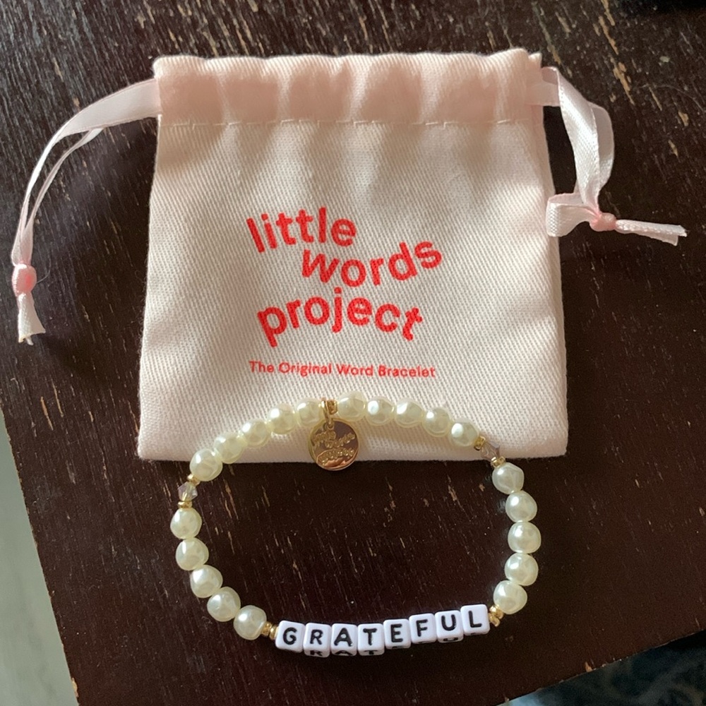 ‘Grateful’ Little Words Project bracelet